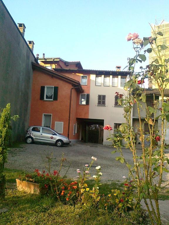 Appartamento Tiemi Coldrerio Номер фото